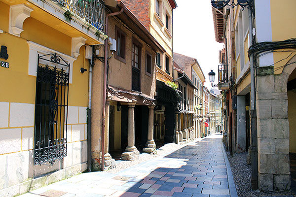 Calle en el casco antiguo de Avilés