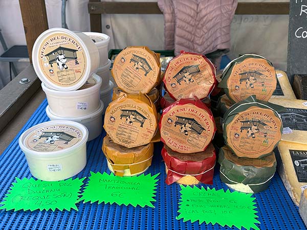 Queso asturiano del Duernu o requesón