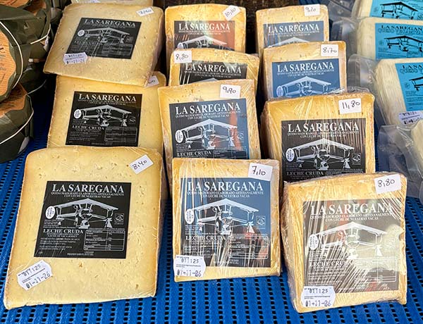 Queso asturiano La Saregana