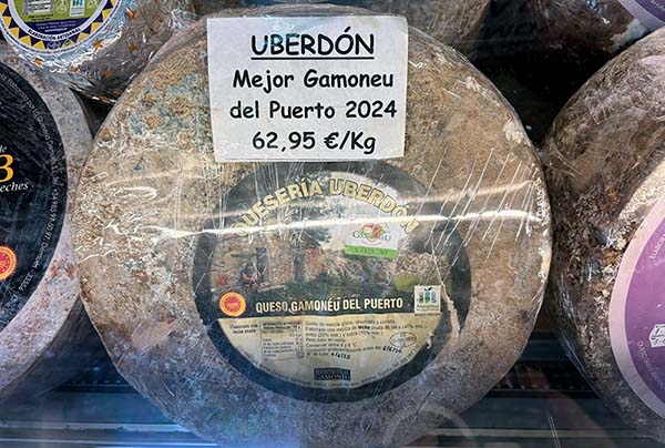 Un excelente queso Gamonéu asturiano