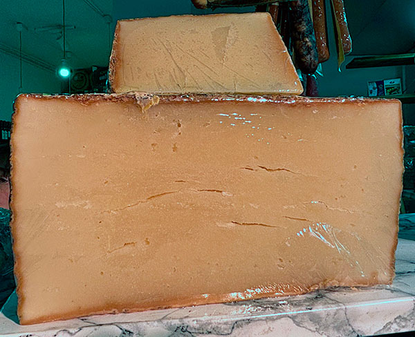 Queso asturiano madurado
