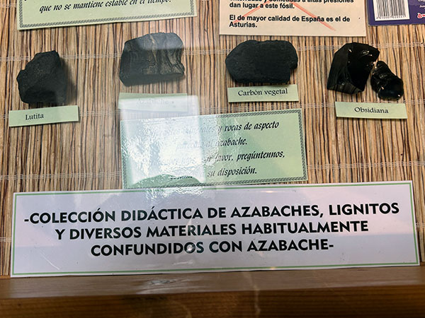 Comparativa de azabache y otros carbones de menor calidad