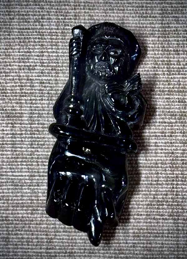 Figura de azabache asturiano