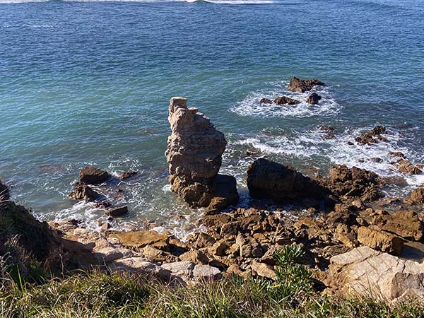 Ensenada al lado del Rinconín en Gijón
