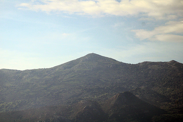 Pico Pienzu en la sierra del Sueve en Asturias