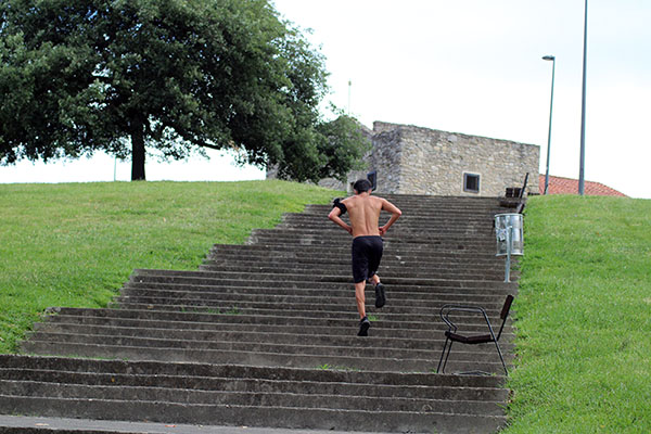 Entrenando trekking en el parque de los Pericones en Gijón