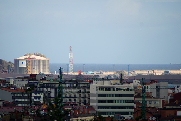 Vista desde el parque de Los Pericones en Gijón