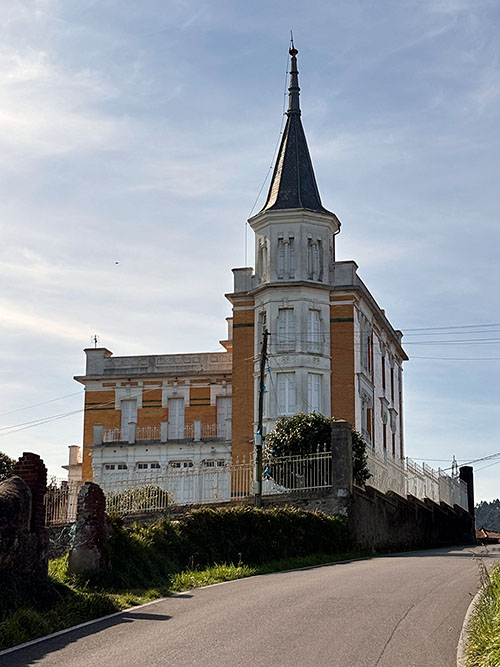 Casa de la Torre en Somao en Pravia