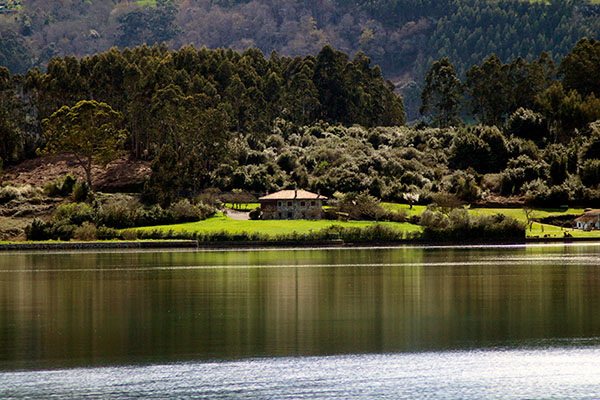 Atardecer en la ría de Villaviciosa en Asturias