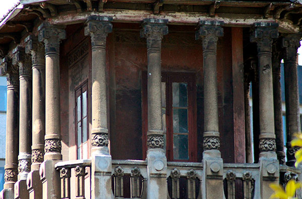 Palacete de Ladislao Menéndez en la plaza de Europa de Gijón