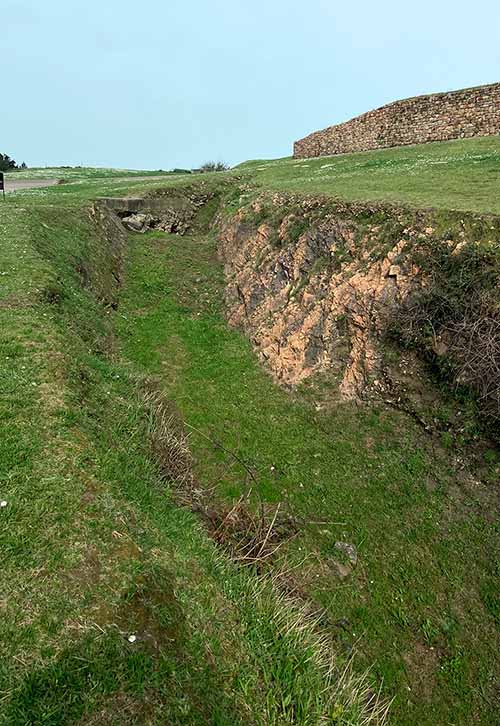 Excavaciones en el castro astur de la Campa de Torres en Gijón